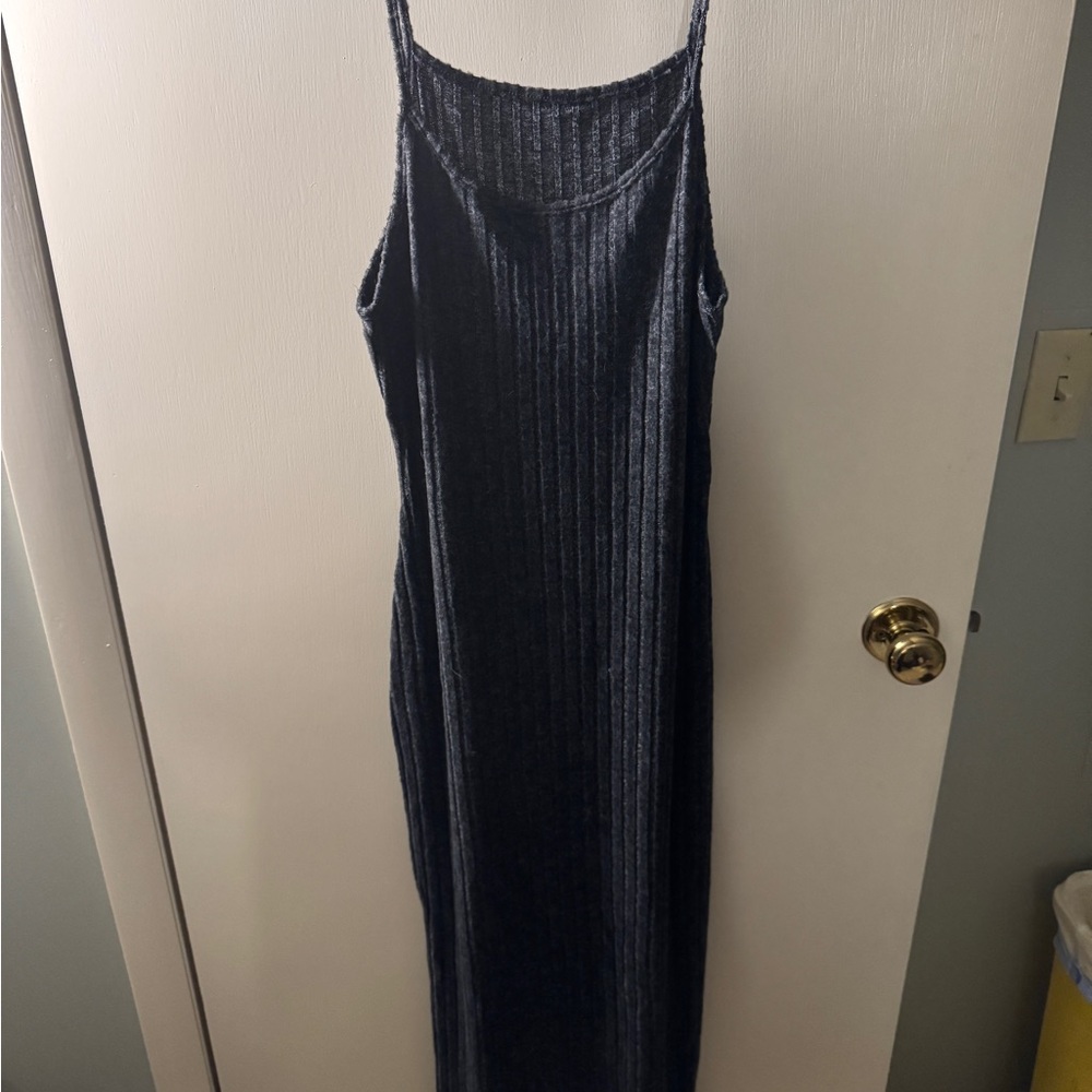 Chic Strapless Navy Dress